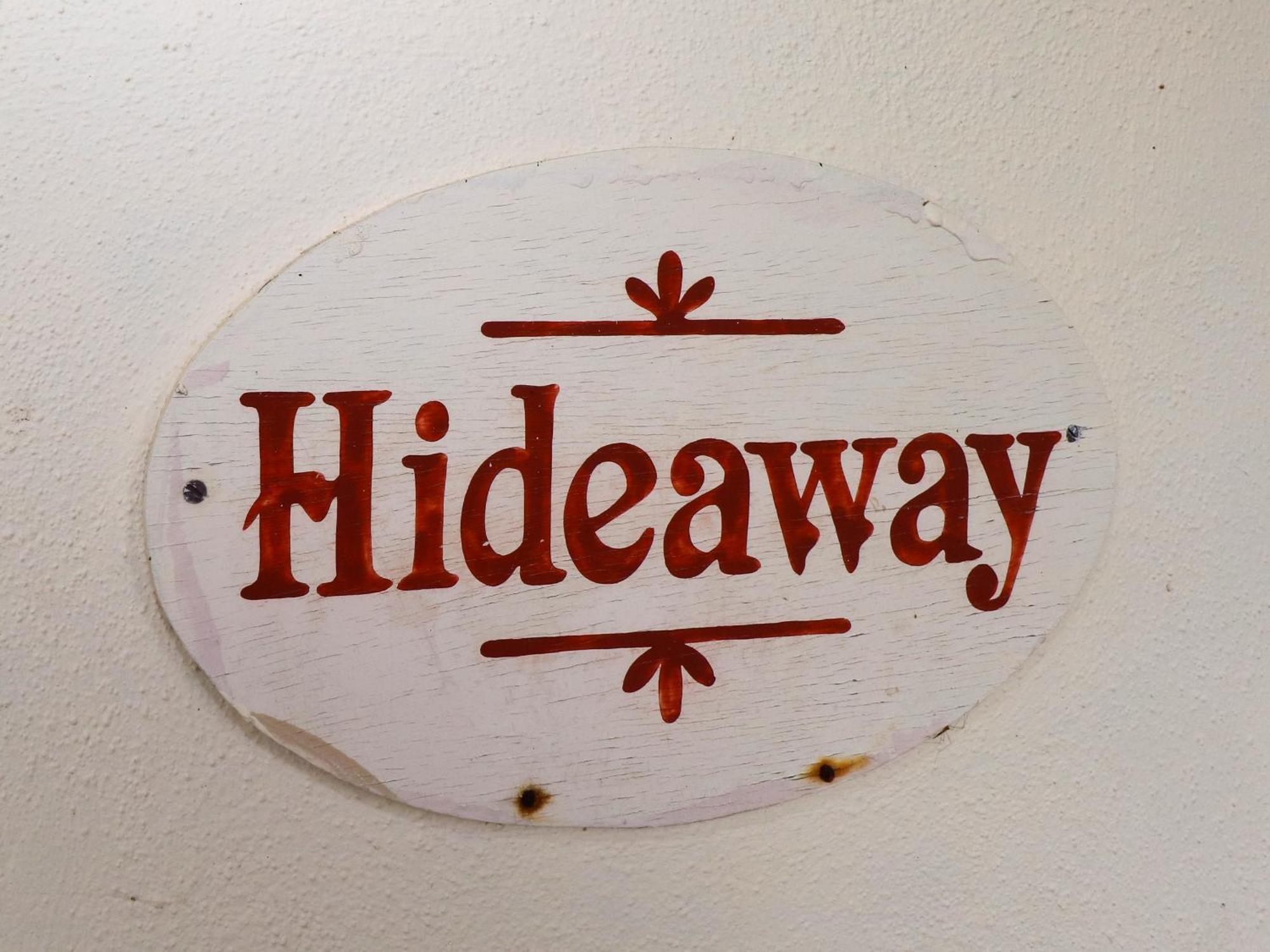 Hideaway Villa บอลลินโรบ ภายนอก รูปภาพ